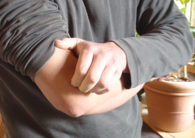 elbow-self-osteopathy-video-8